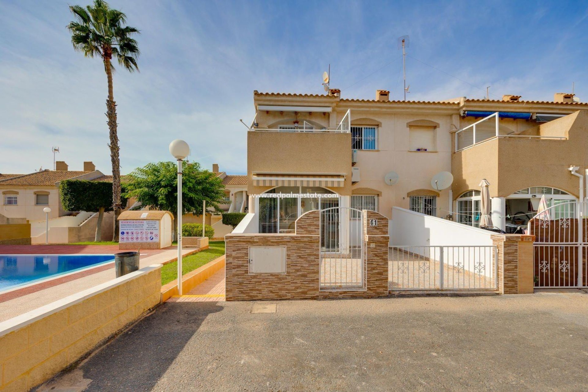 Revente - Bungalow -
Torrevieja - Aguas Nueva