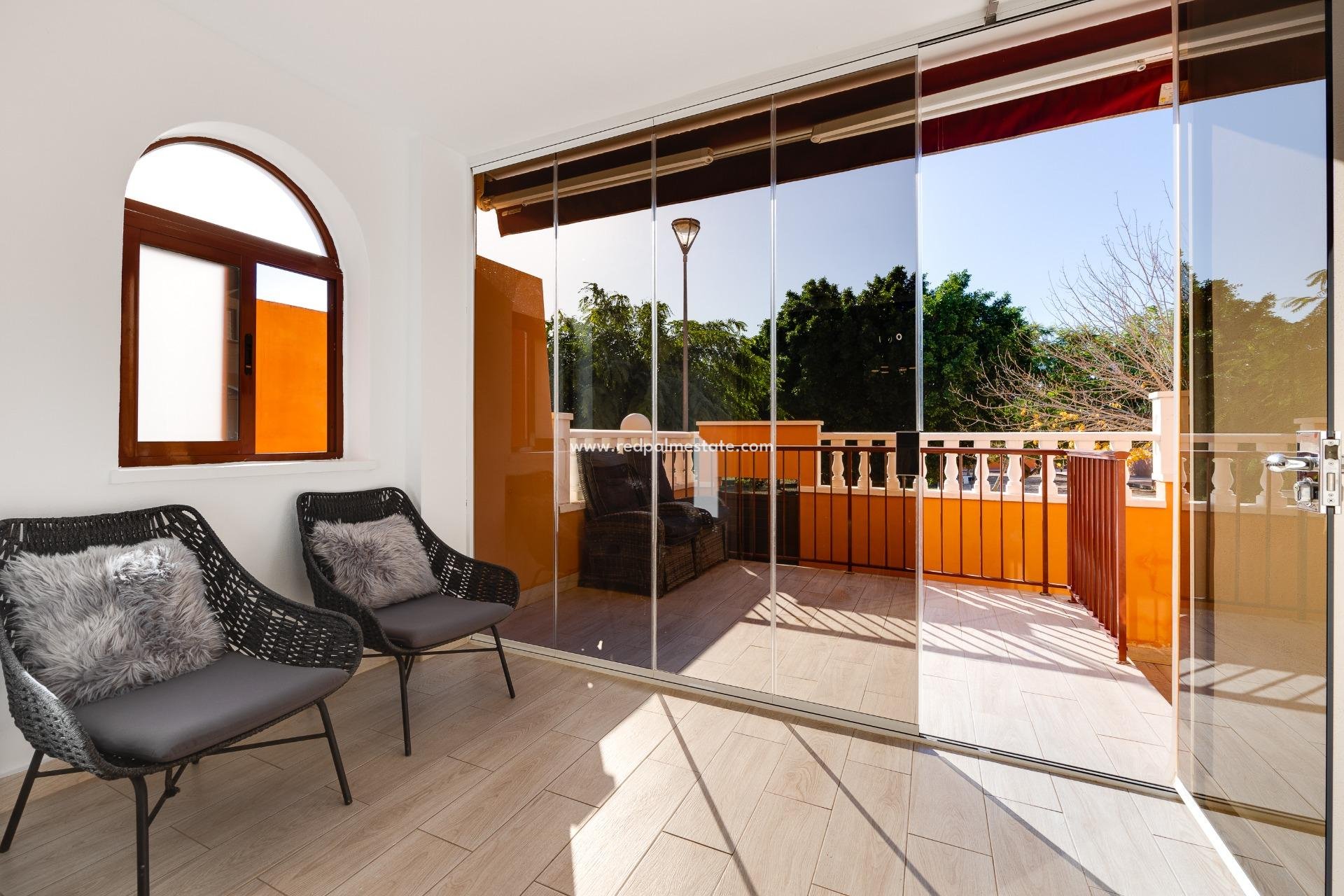 Revente - Bungalow -
Torrevieja - Aguas Nueva