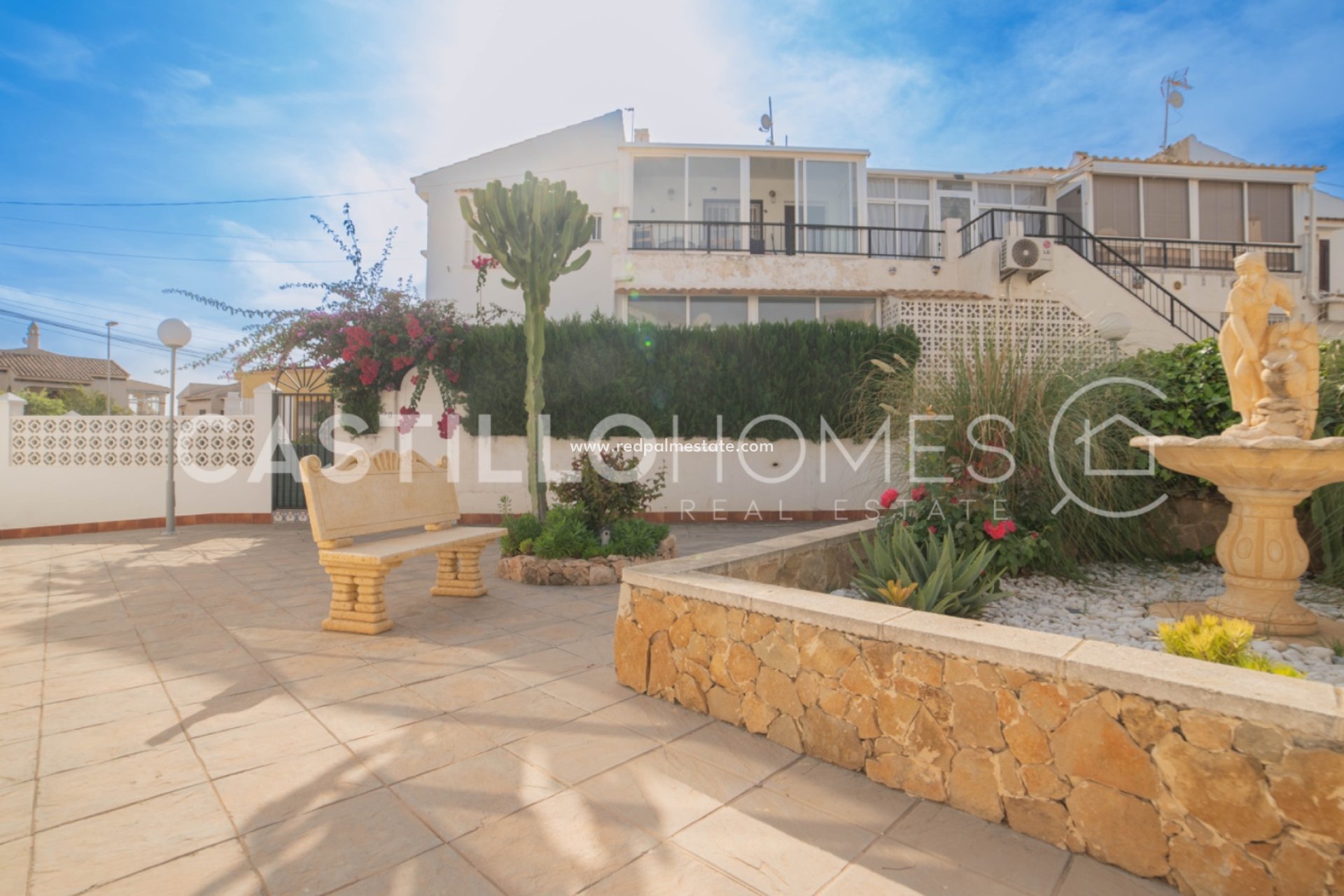 Revente - Bungalow -
Torrevieja - Aguas Nueva