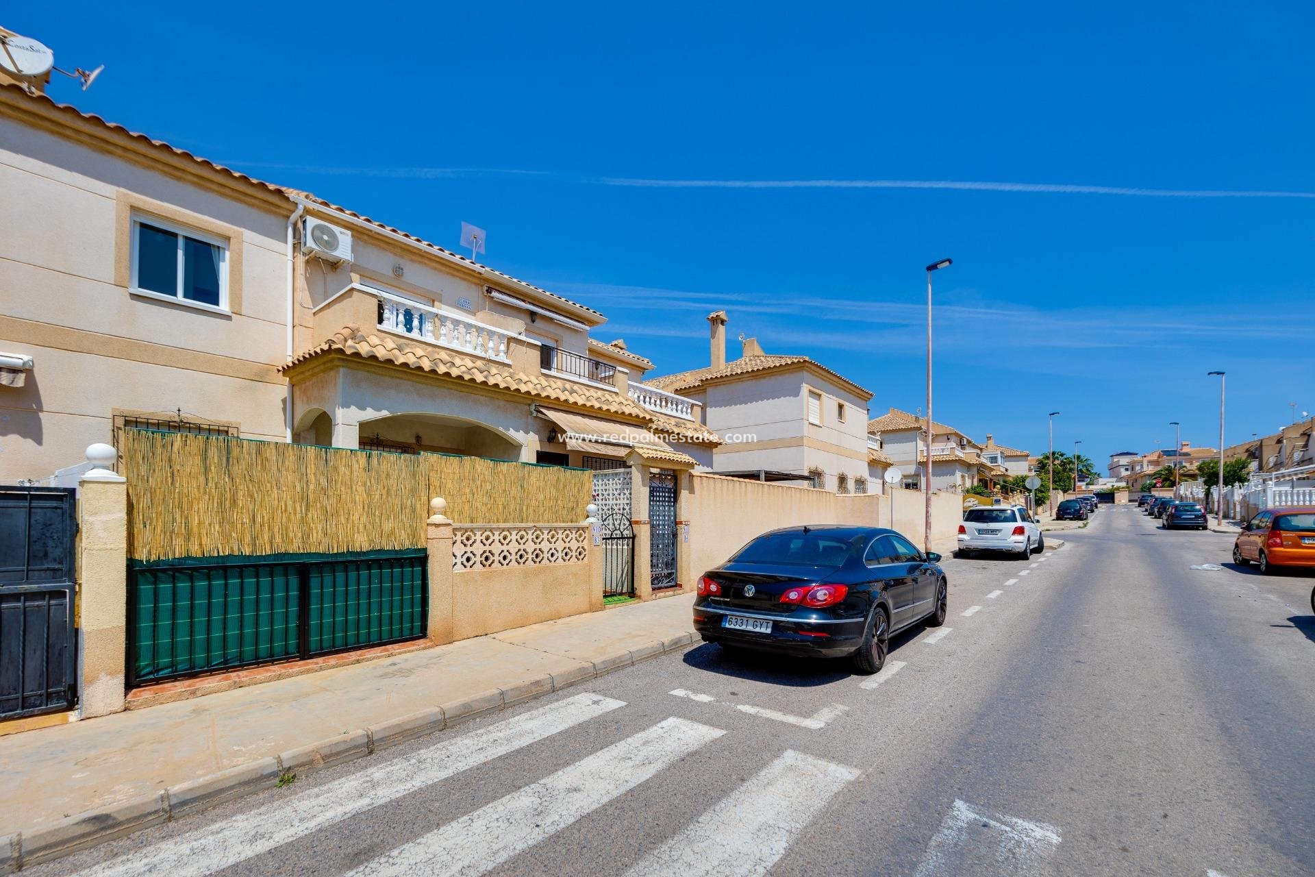 Revente - Bungalow -
Torrevieja - Aguas Nueva