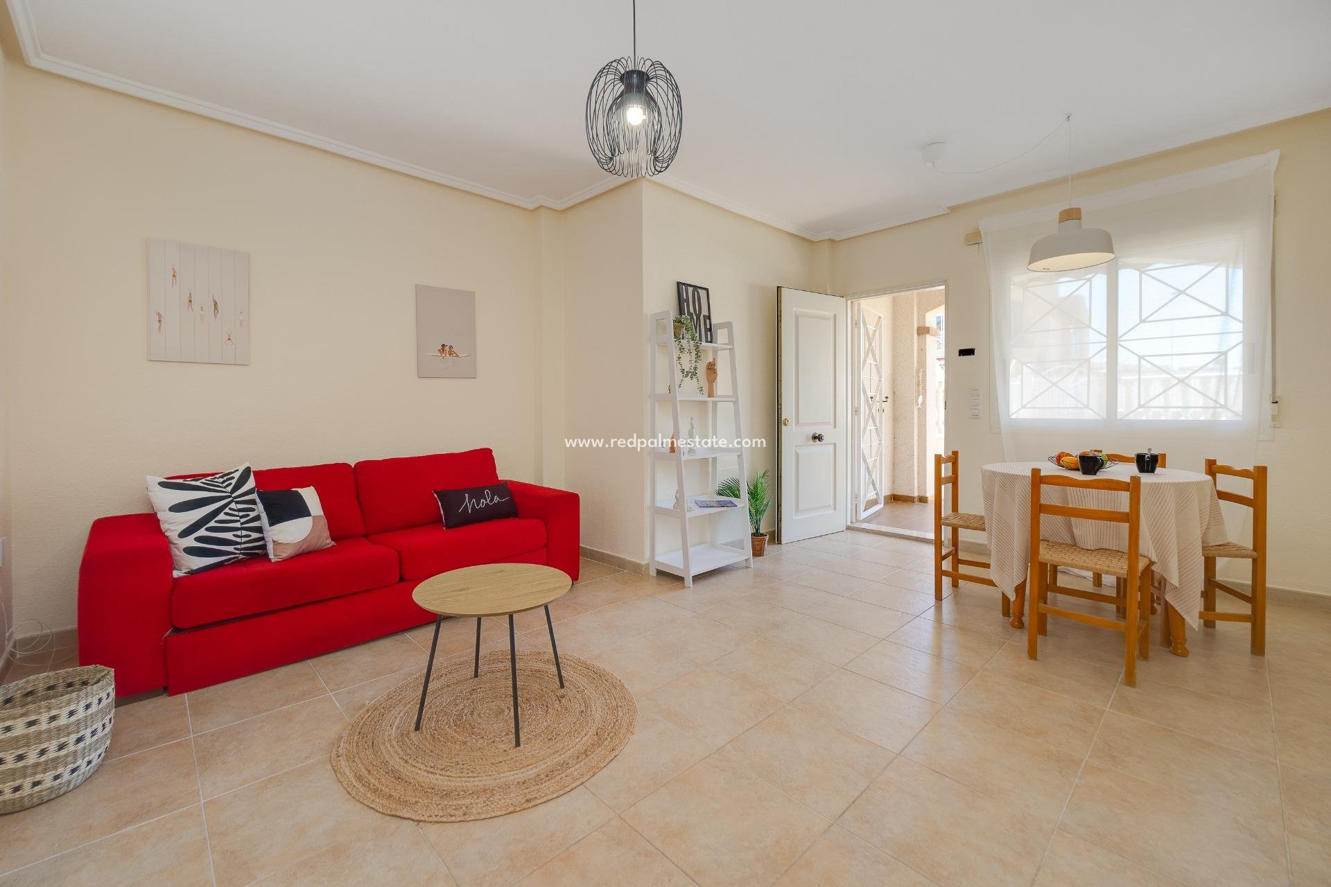Revente - Bungalow -
Torrevieja - Aguas Nueva