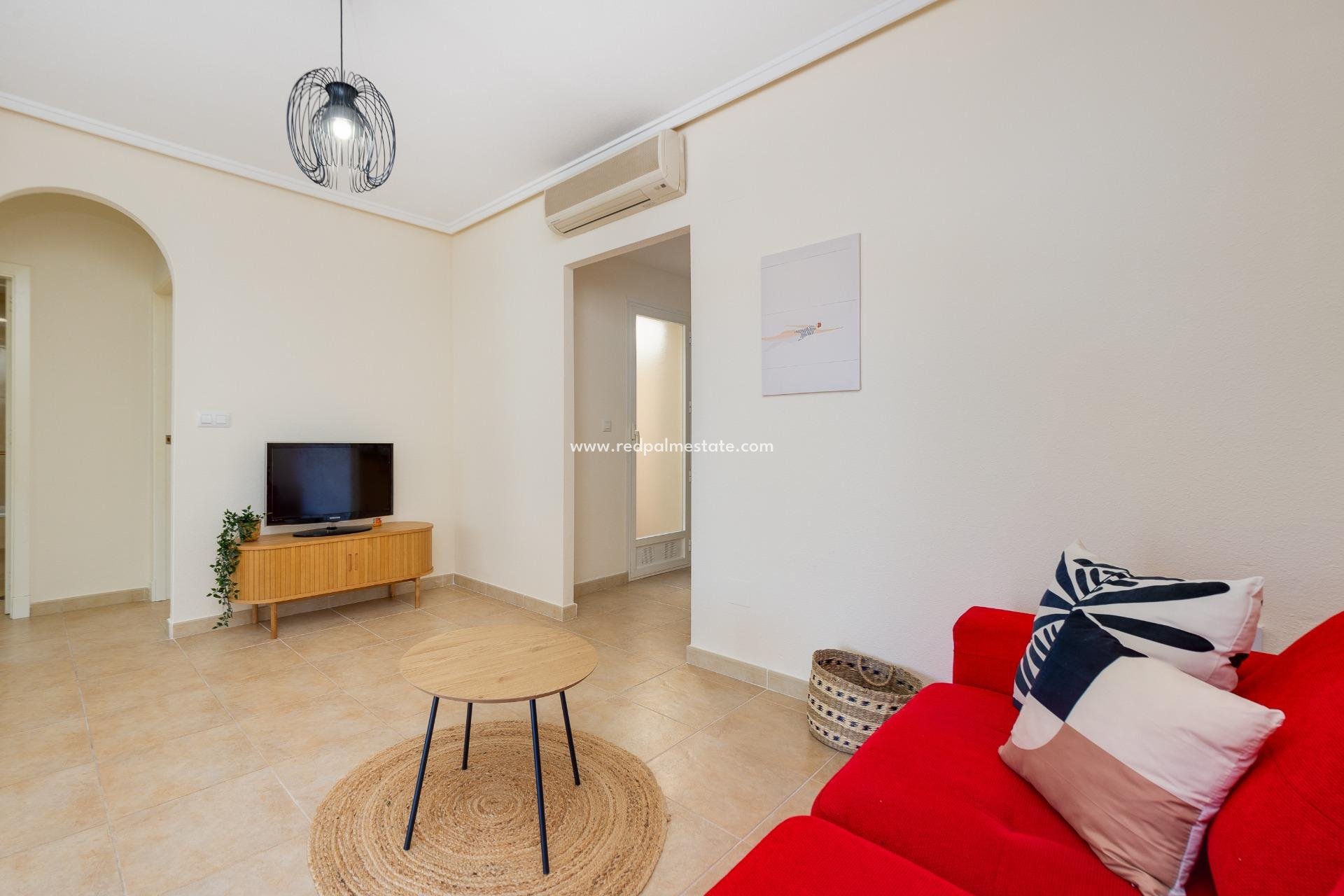 Revente - Bungalow -
Torrevieja - Aguas Nueva