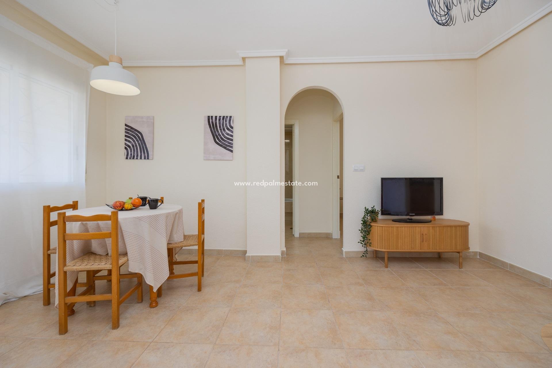 Revente - Bungalow -
Torrevieja - Aguas Nueva