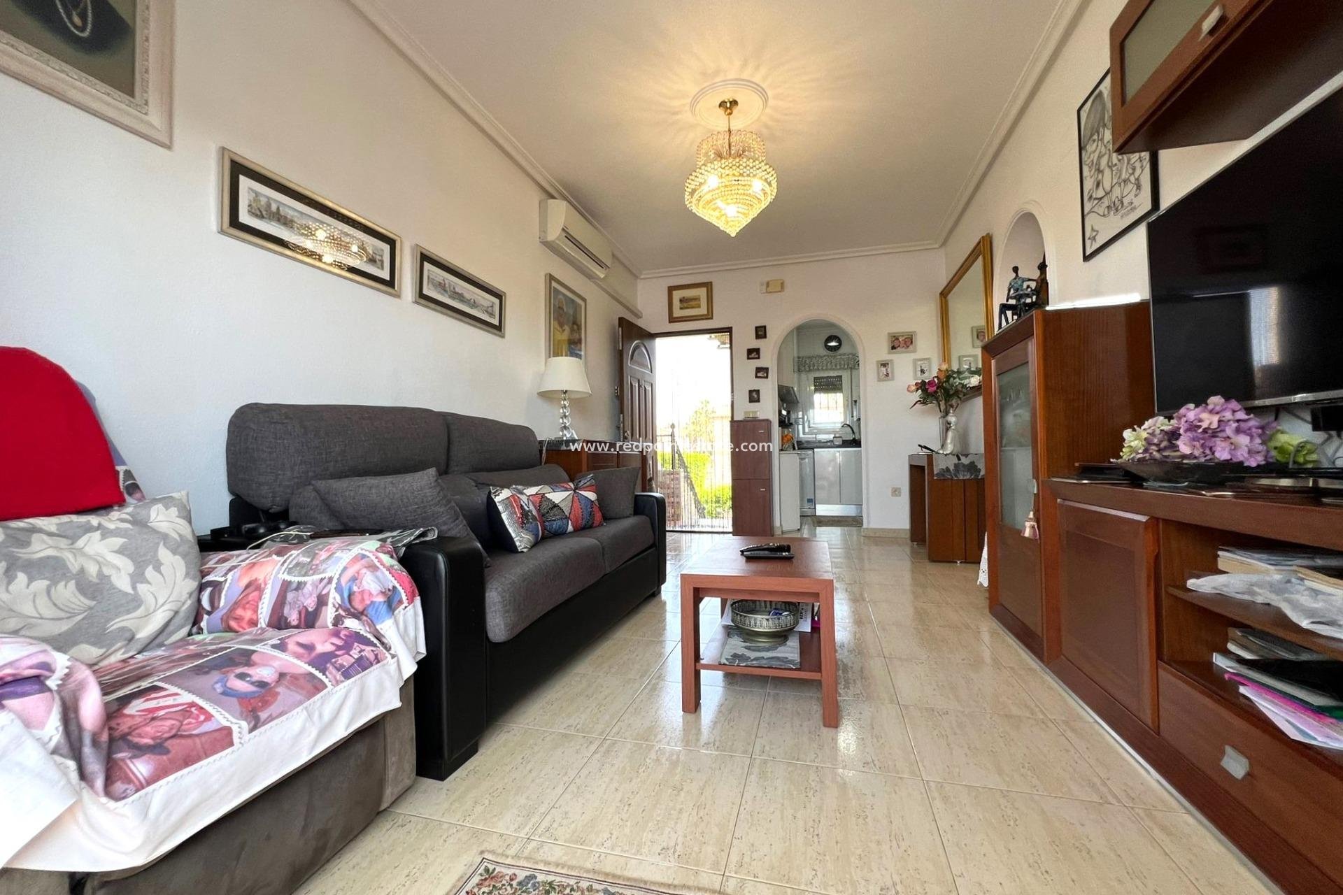 Revente - Bungalow -
Torrevieja - Aguas Nuevas