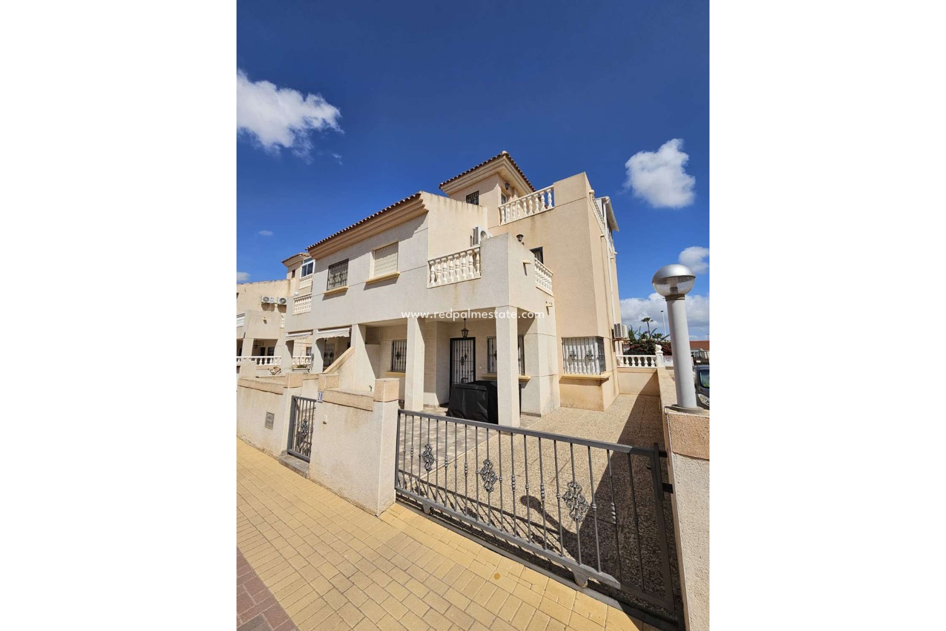 Revente - Bungalow -
Torrevieja - Costa Blanca