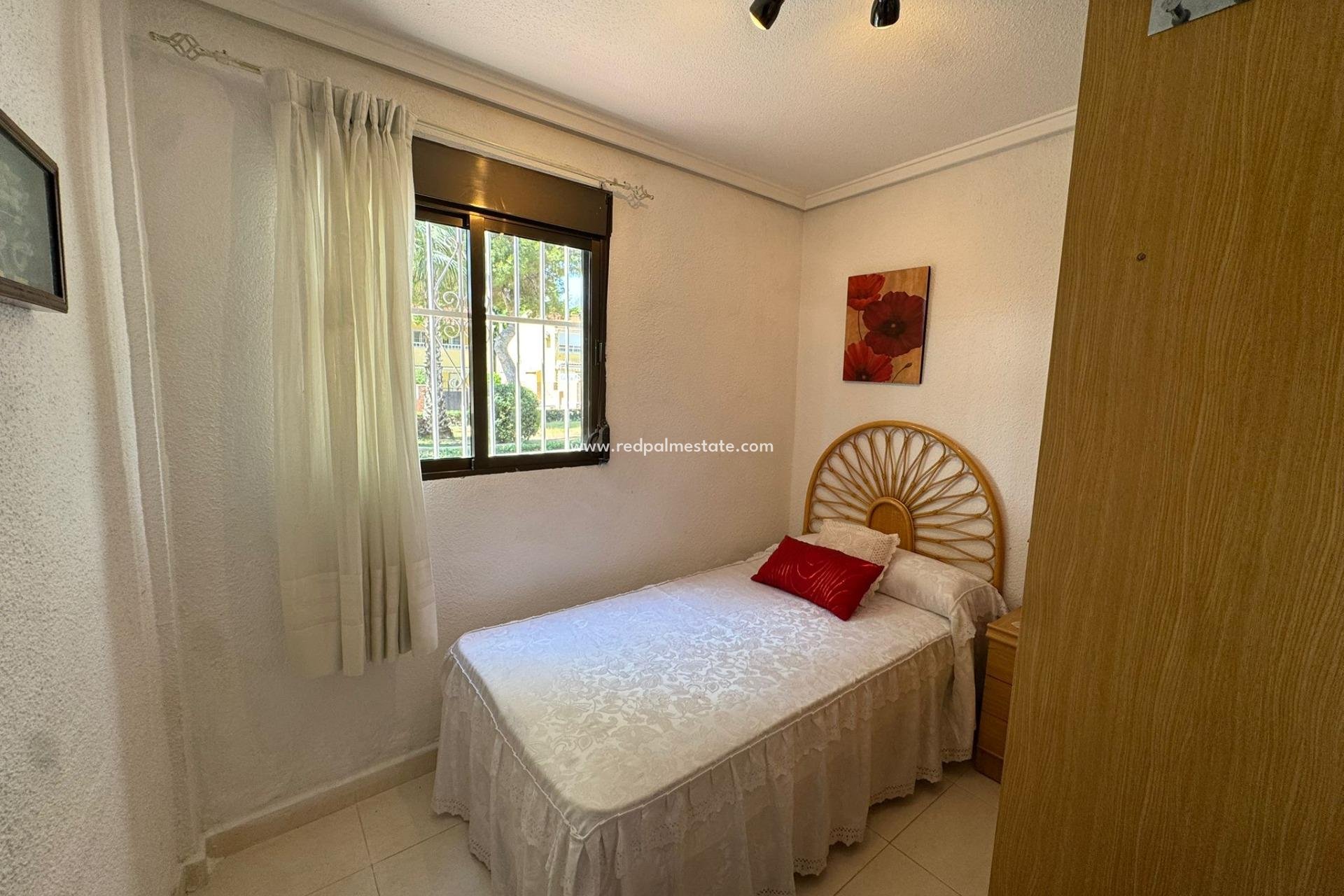 Revente - Bungalow -
Torrevieja - El Acequión - Los Náufragos