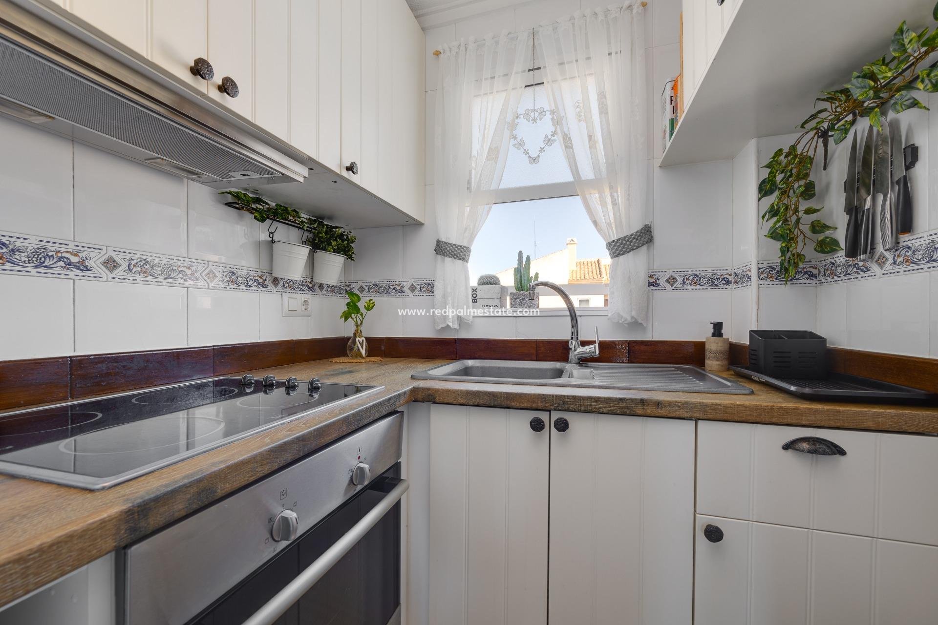 Revente - Bungalow -
Torrevieja - El molino