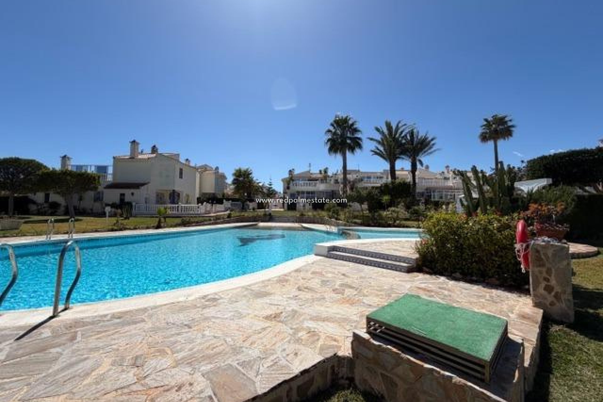 Revente - Bungalow -
Torrevieja - La Siesta - El Salado - Torreta