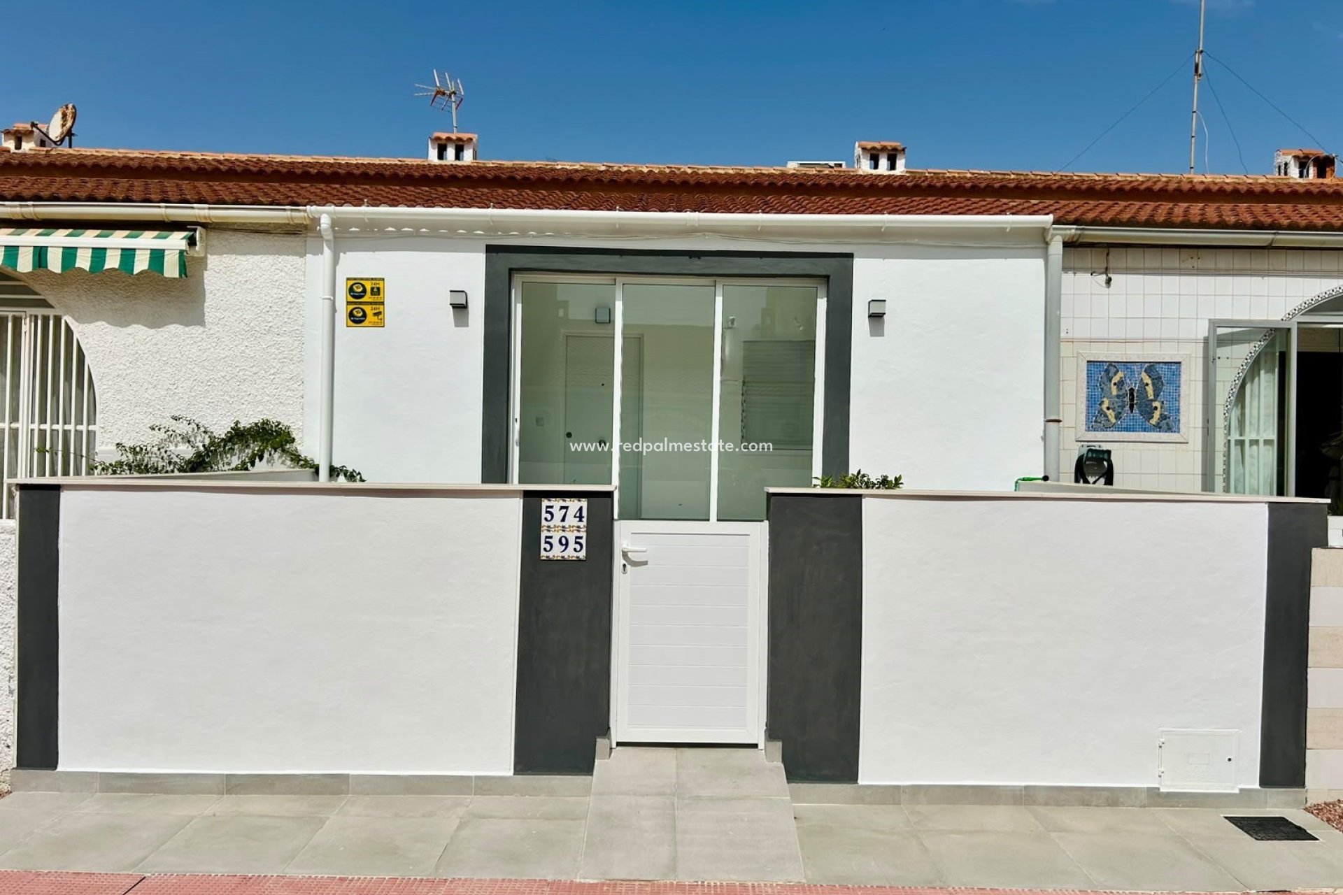 Revente - Bungalow -
Torrevieja - La Siesta - El Salado - Torreta