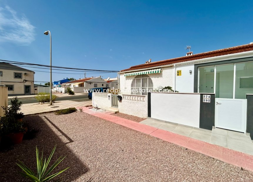 Revente - Bungalow -
Torrevieja - La Siesta - El Salado - Torreta