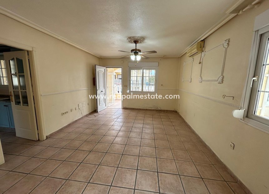 Revente - Bungalow -
Torrevieja - La Siesta - El Salado - Torreta