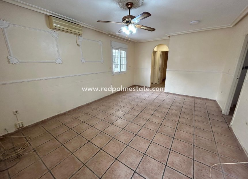 Revente - Bungalow -
Torrevieja - La Siesta - El Salado - Torreta