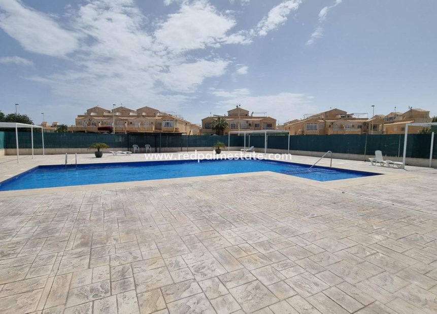 Revente - Bungalow -
Torrevieja - La Siesta - El Salado -  Torreta