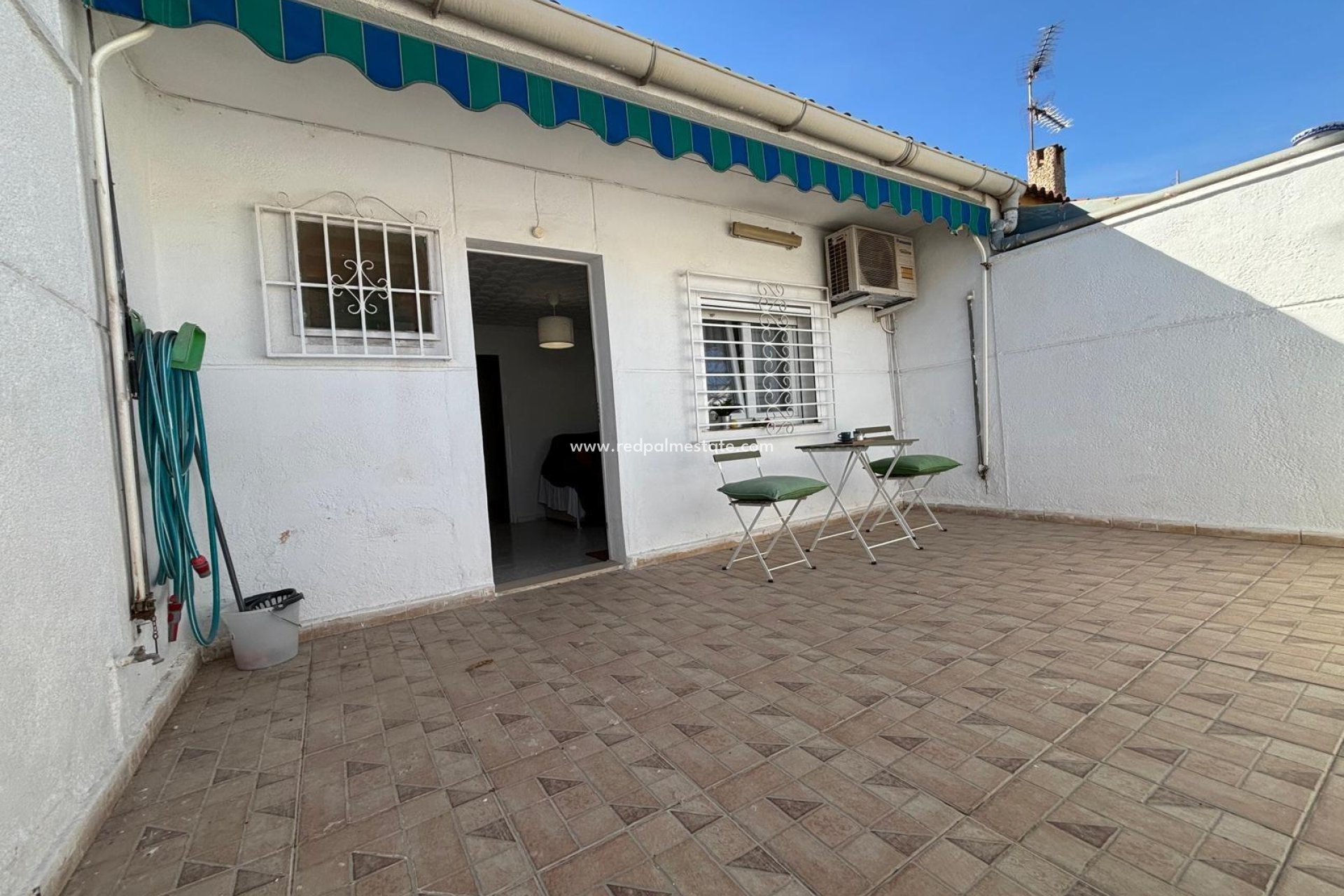 Revente - Bungalow -
Torrevieja - La Siesta - El Salado -  Torreta