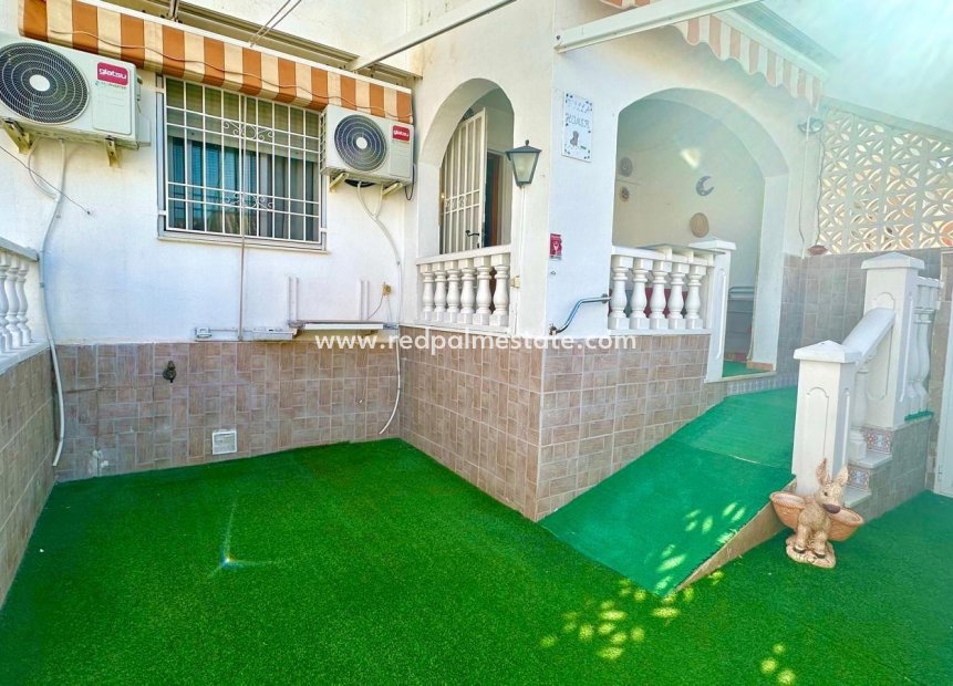 Revente - Bungalow -
Torrevieja - La Siesta - El Salado -  Torreta