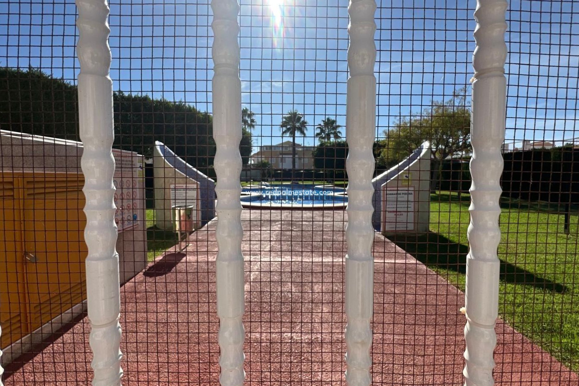 Revente - Bungalow -
Torrevieja - La Siesta - El Salado -  Torreta