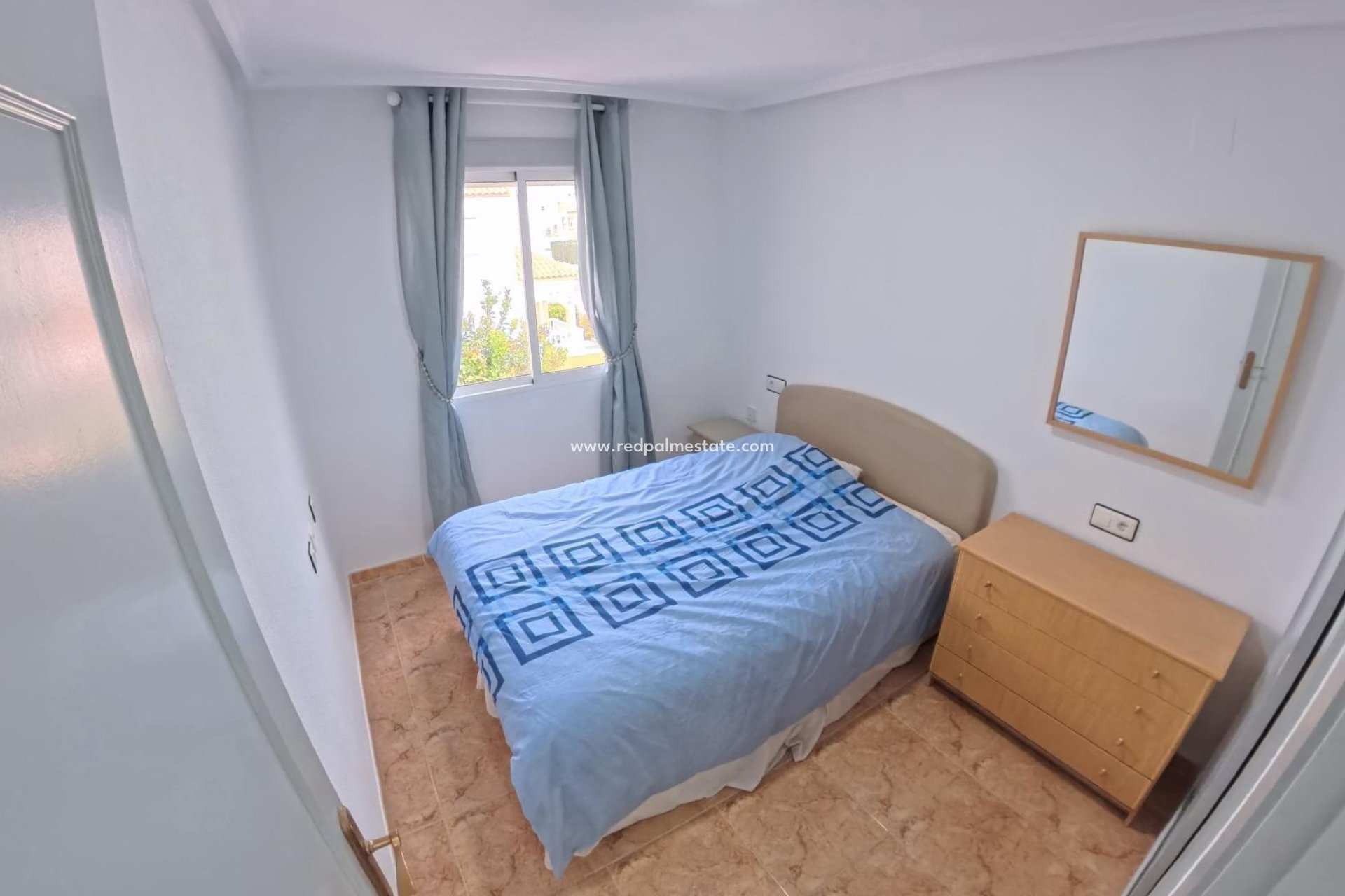 Revente - Bungalow -
Torrevieja - La Siesta - El Salado -  Torreta