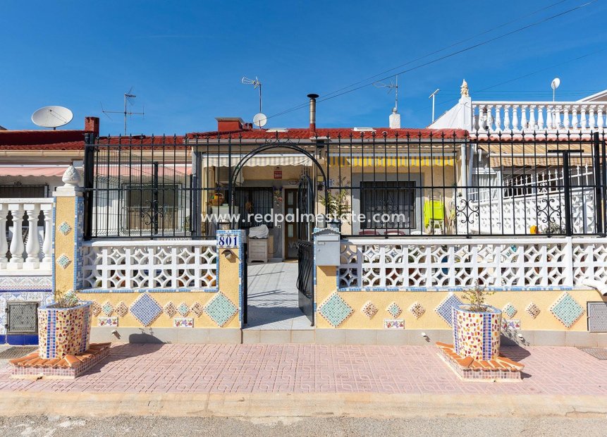 Revente - Bungalow -
Torrevieja - La Siesta - El Salado - Torreta