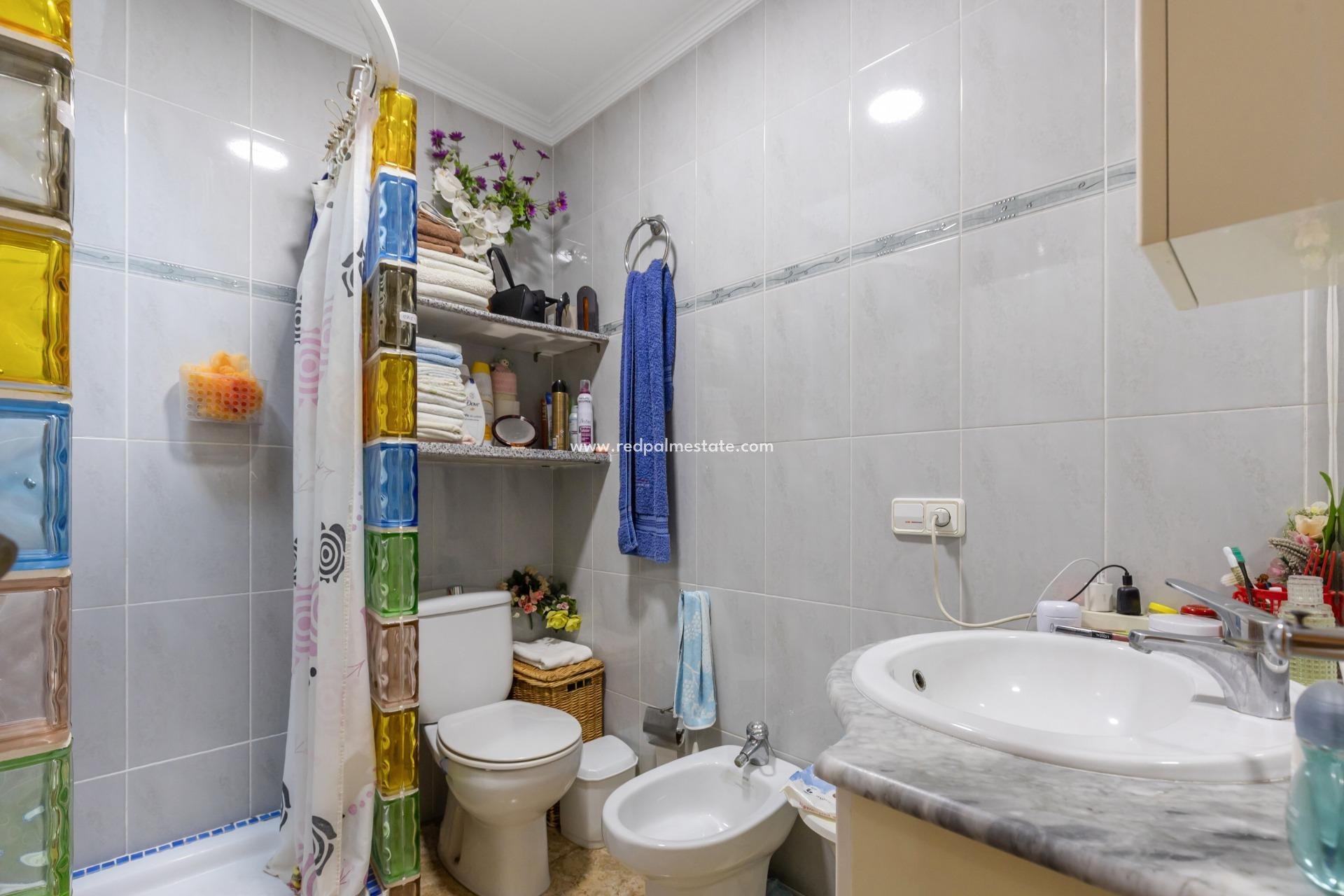 Revente - Bungalow -
Torrevieja - La Siesta - El Salado - Torreta