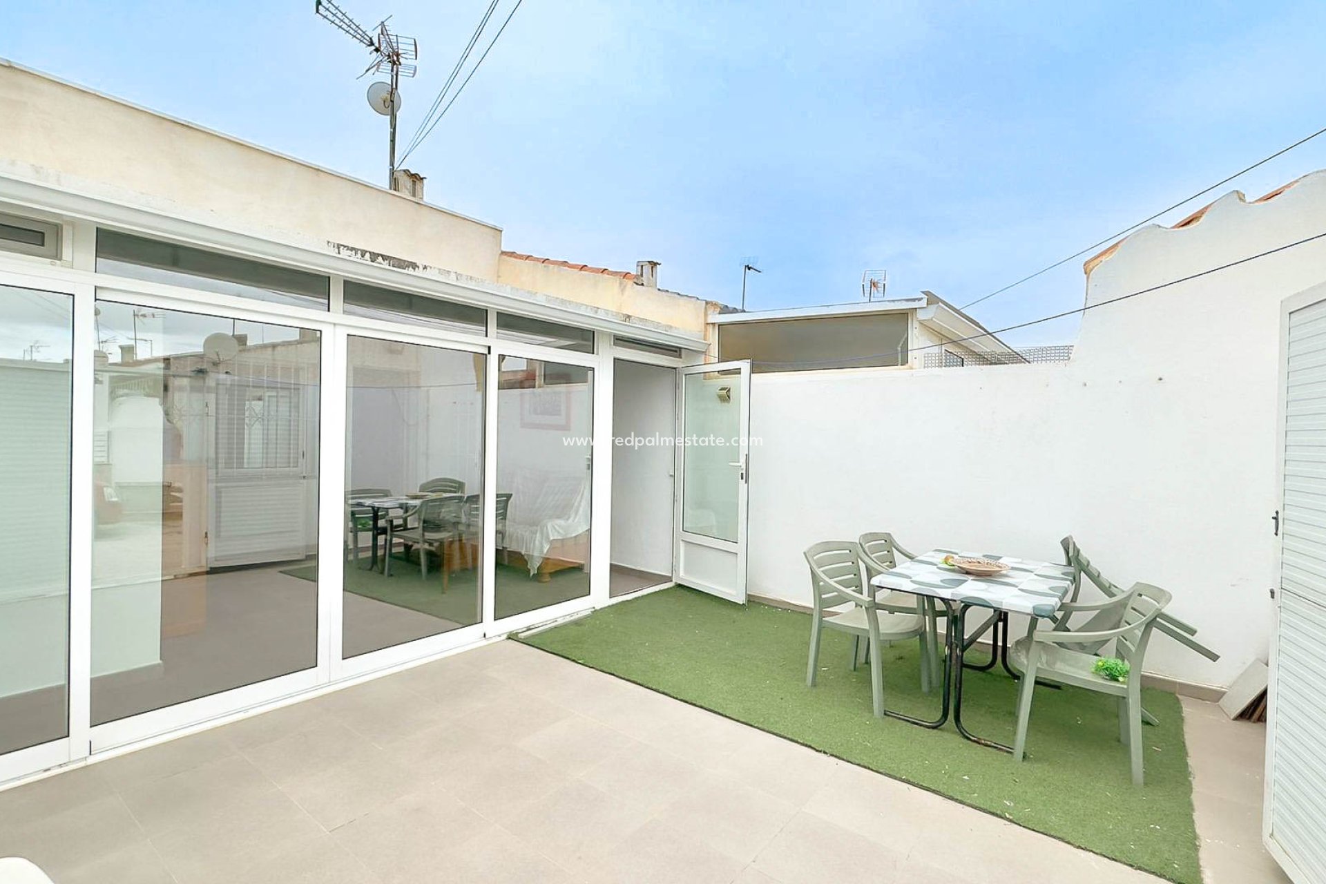 Revente - Bungalow -
Torrevieja - La Siesta - El Salado - Torreta