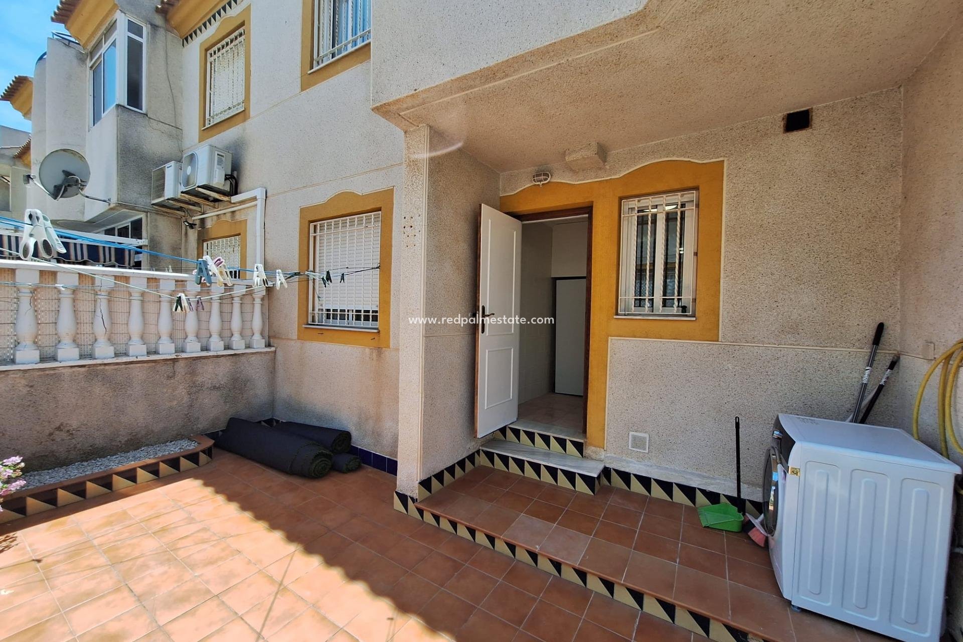 Revente - Bungalow -
Torrevieja - Nueva Torrevieja - Aguas Nuevas