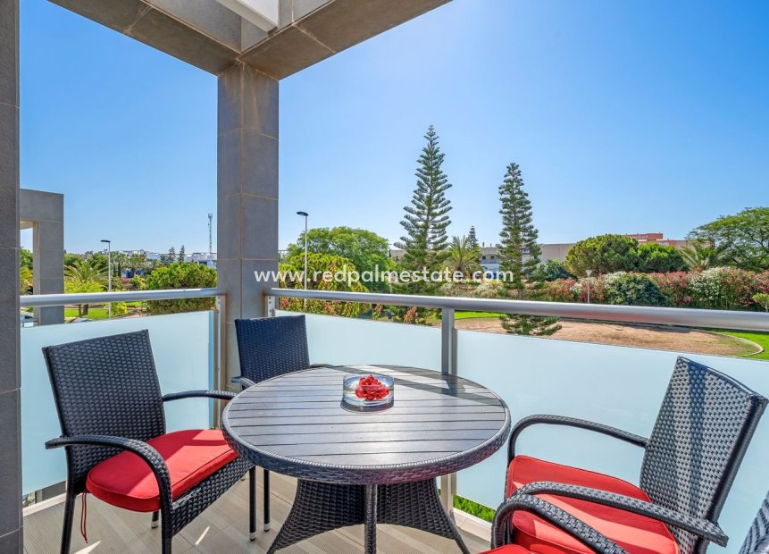 Revente - Bungalow -
Torrevieja - Punta prima