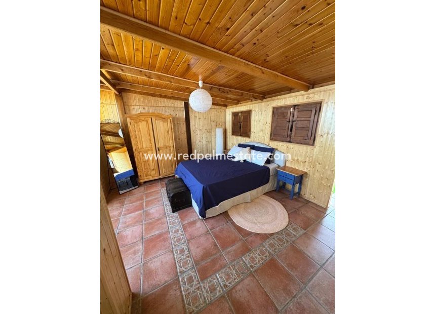 Revente - Bungalow -
Torrevieja - Punta prima