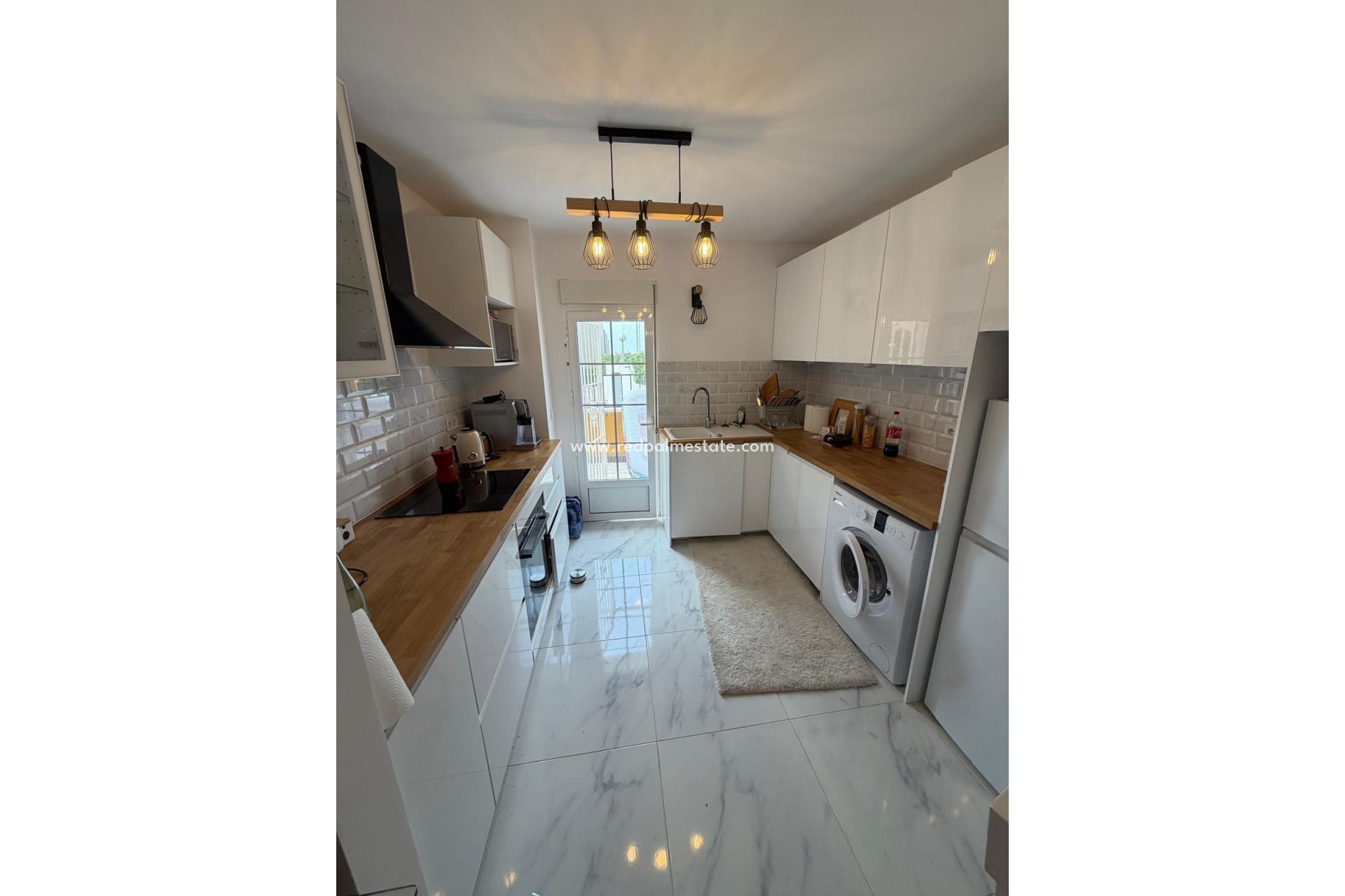 Revente - Bungalow -
Torrevieja - Zona Los Frutales