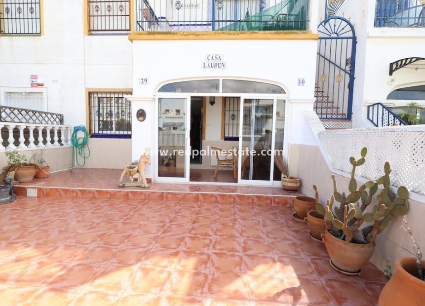 Revente - Bungalow -
Torrevieja