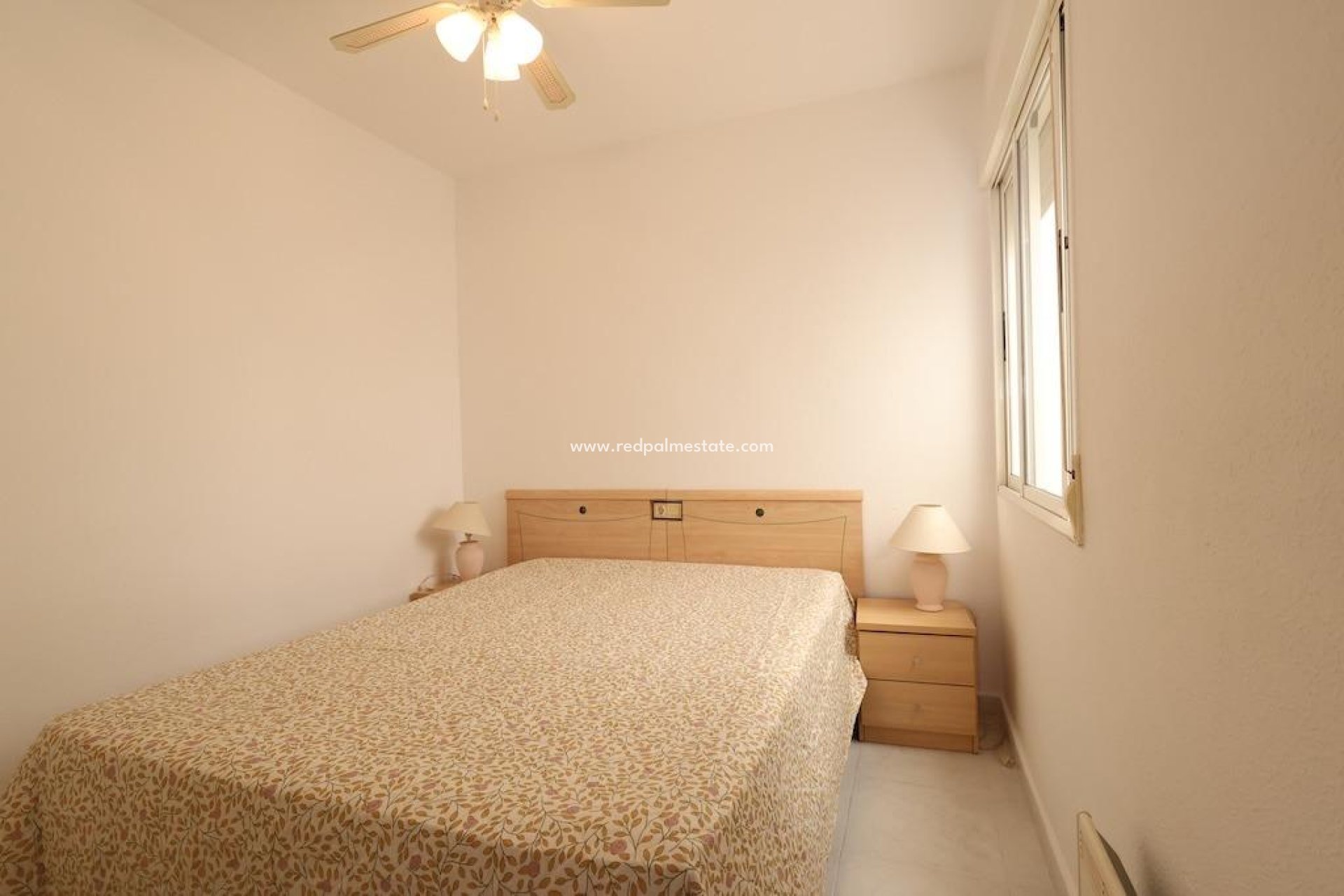 Revente - Bungalow -
Torrevieja