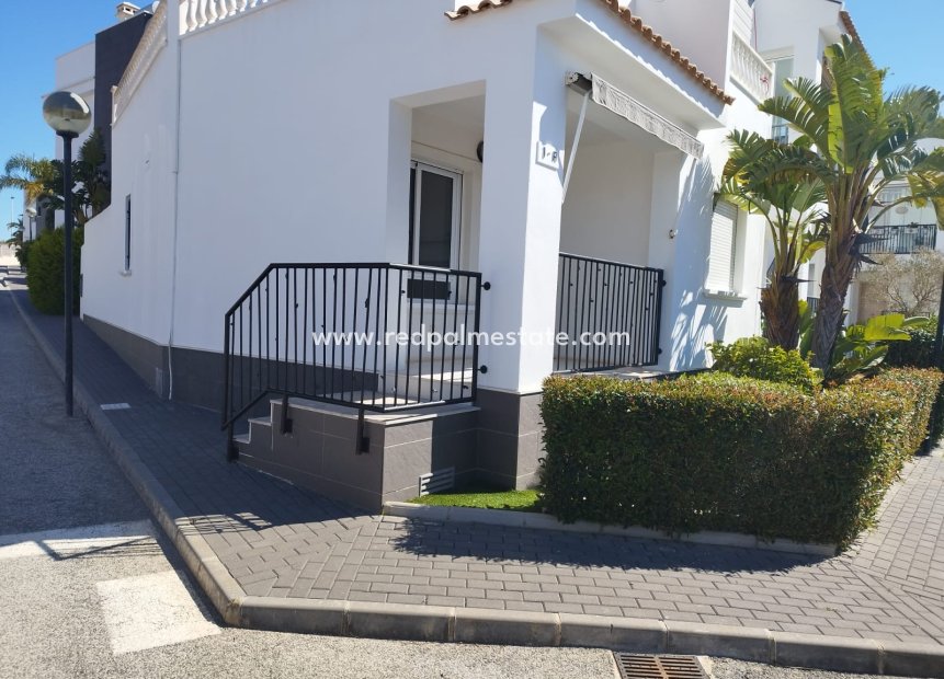 Revente - Bungalow -
Torrevieja