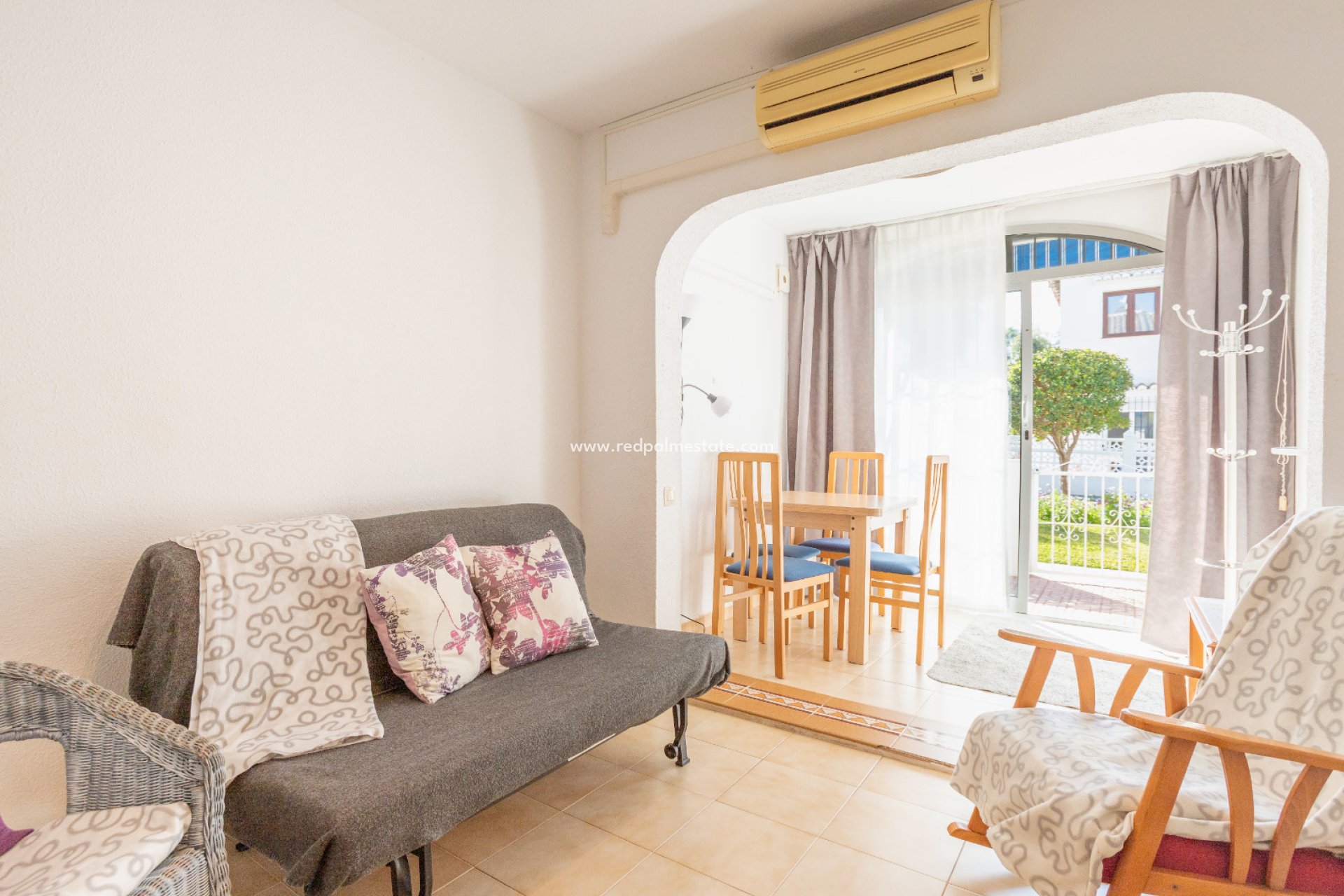 Revente - Bungalow -
Torrevieja