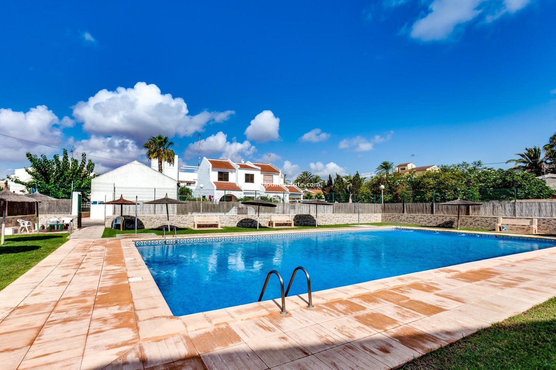 Revente - Duplex -
Torrevieja - Calas blanca