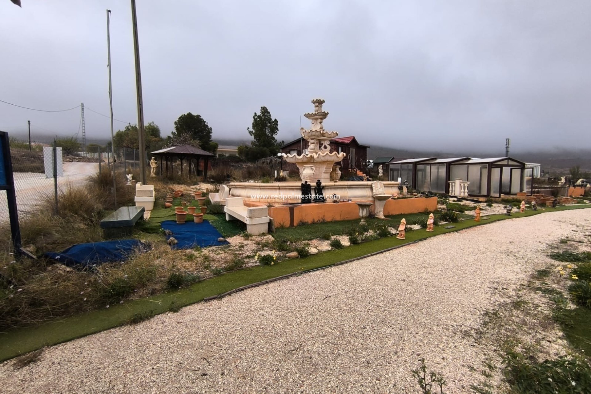 Revente - Entreprise -
Algayat - Inland