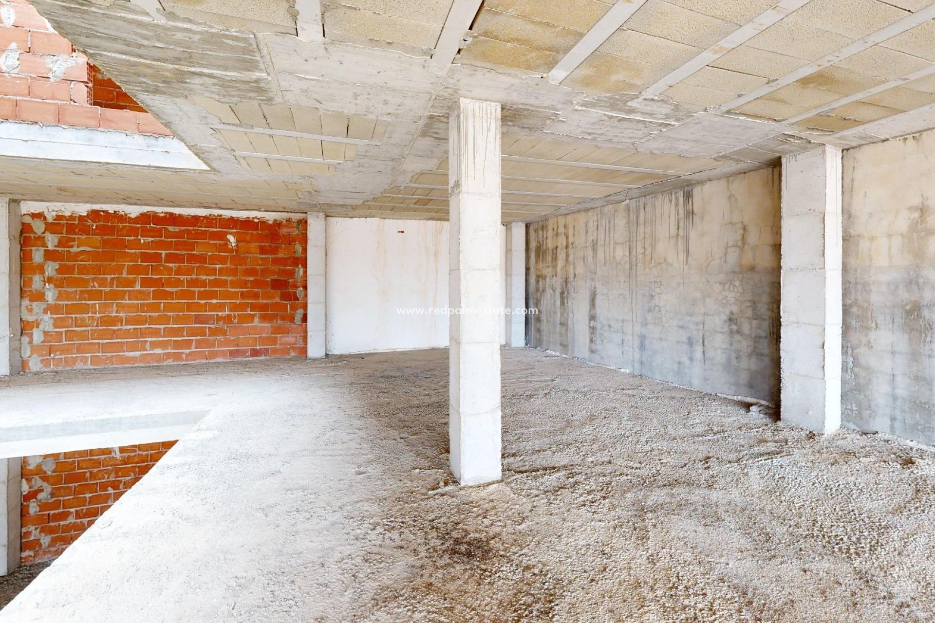 Revente - Entreprise -
Algorfa - La Finca Golf