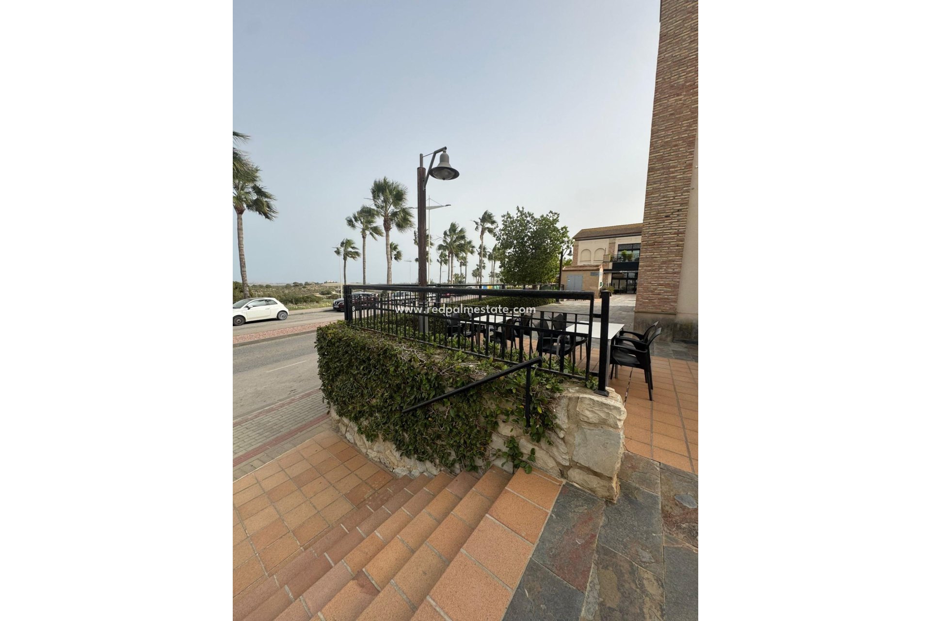 Revente - Entreprise -
Algorfa - La Finca Resort