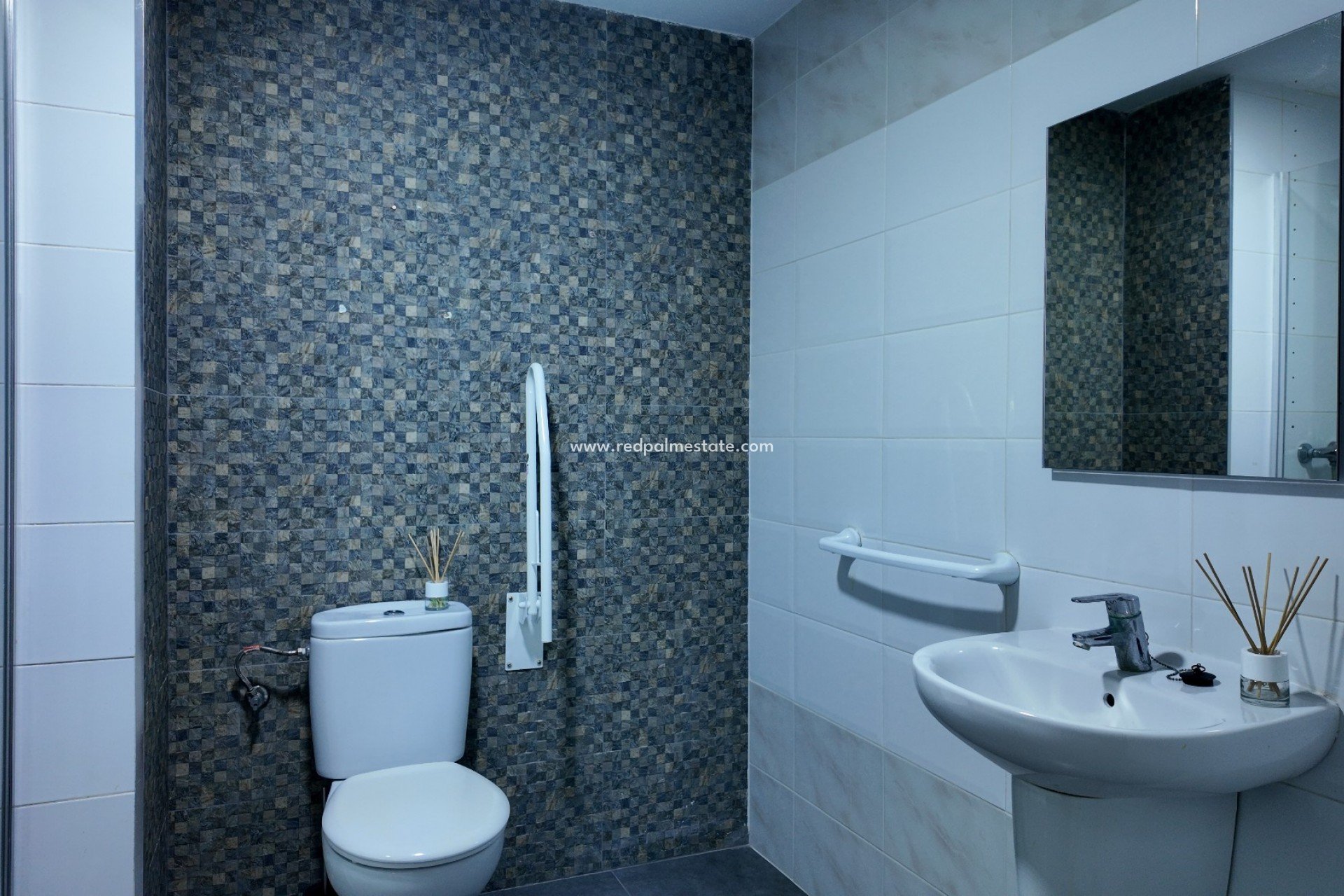 Revente - Entreprise -
Alicante