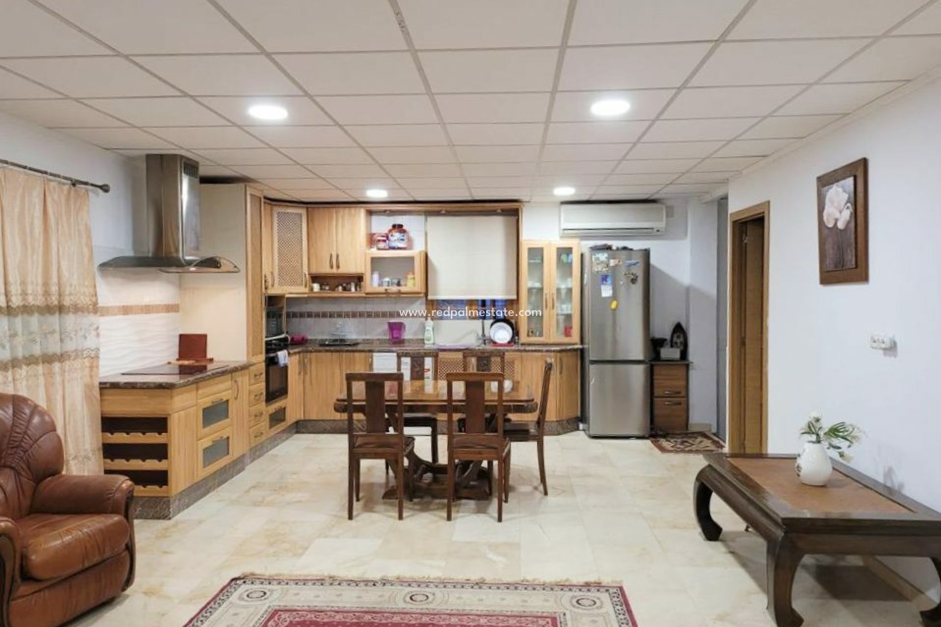 Revente - Entreprise -
Almoradí - Inland