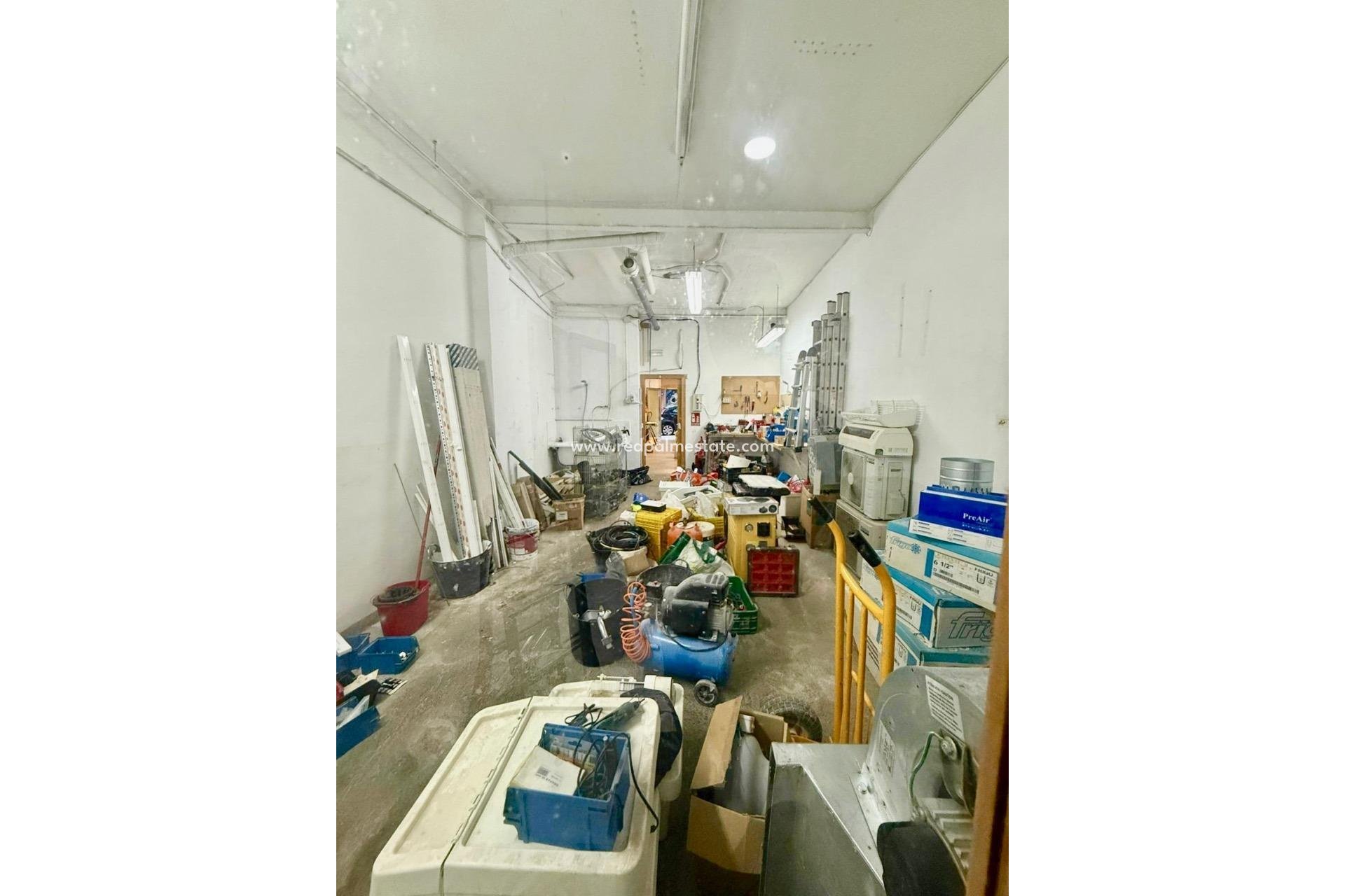 Revente - Entreprise -
Benidorm - Poniente