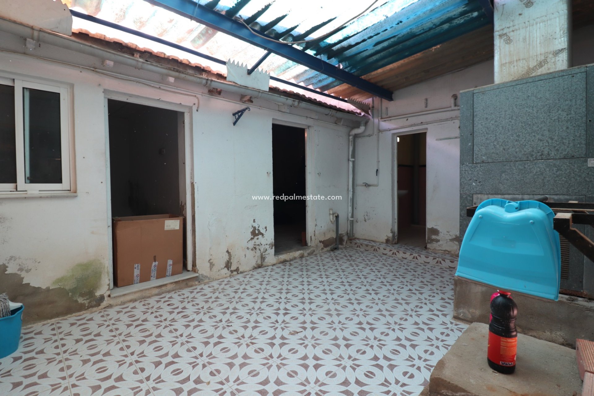 Revente - Entreprise -
Benijofar