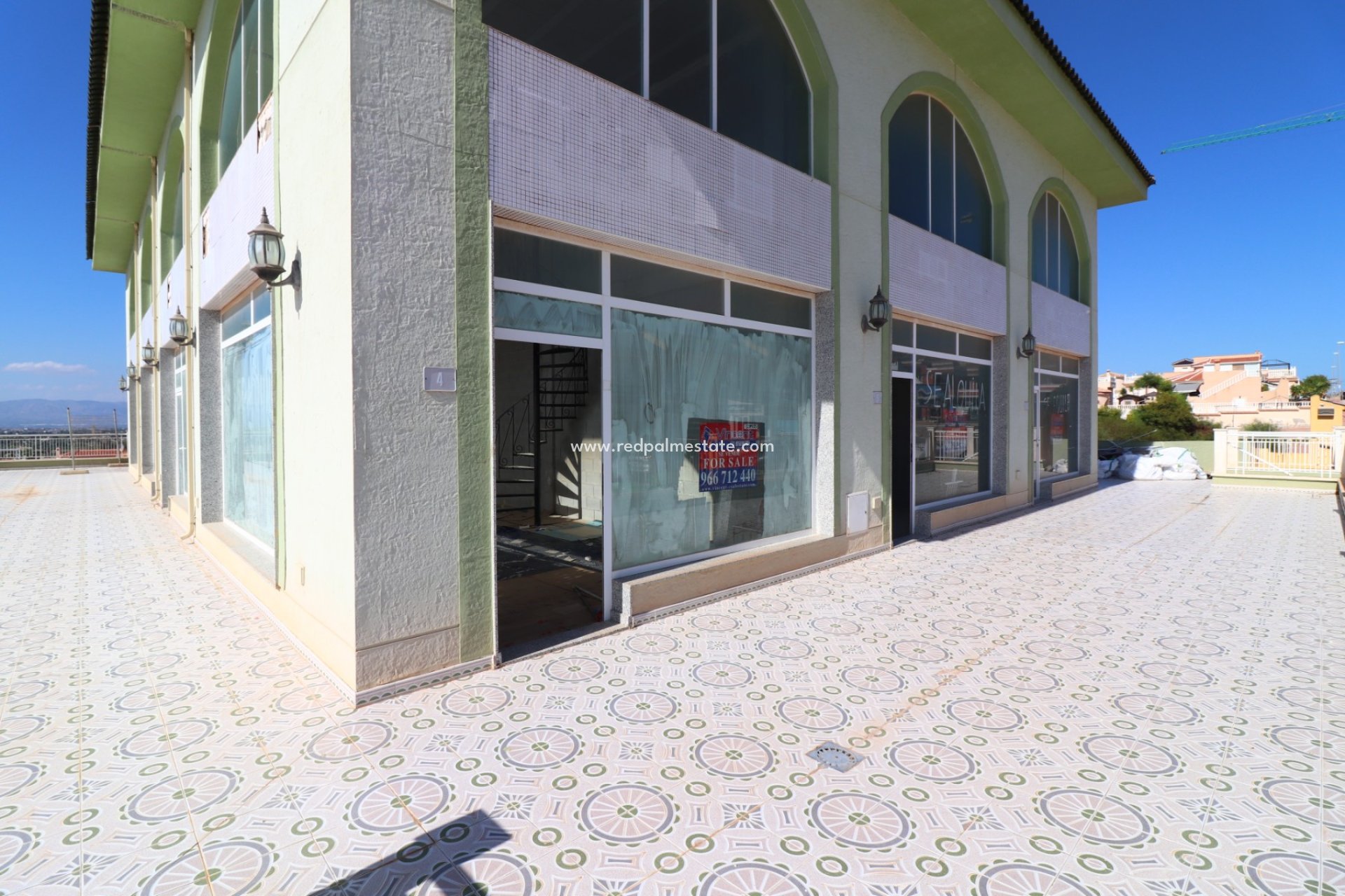 Revente - Entreprise -
Benimar