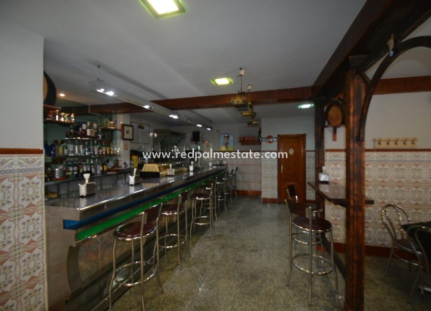 Revente - Entreprise -
Bigastro - CENTRO