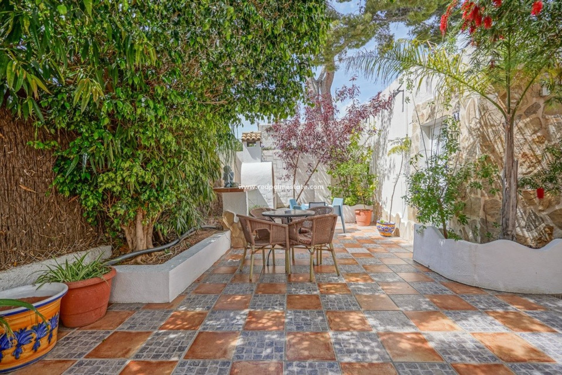 Revente - Entreprise -
Calpe