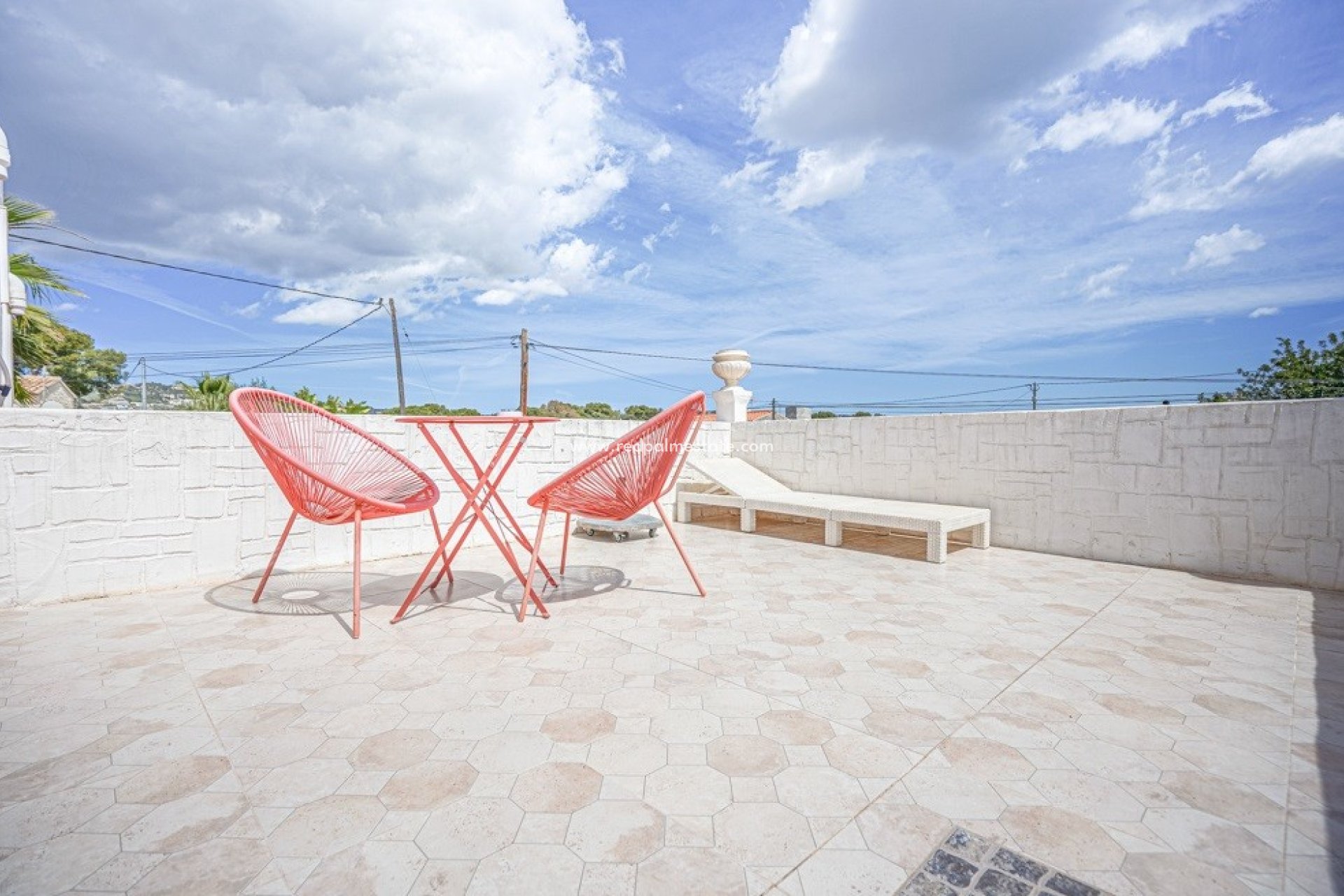 Revente - Entreprise -
Calpe