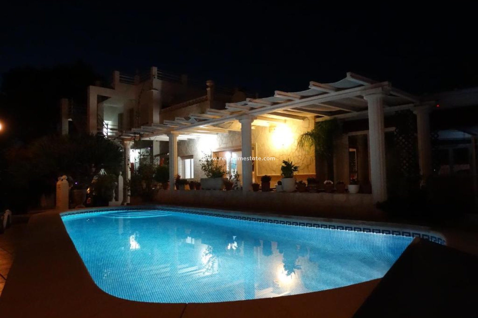 Revente - Entreprise -
Calpe