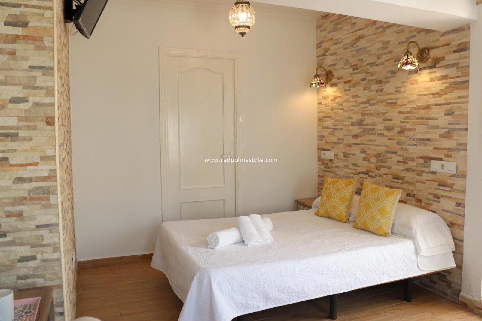 Revente - Entreprise -
Calpe