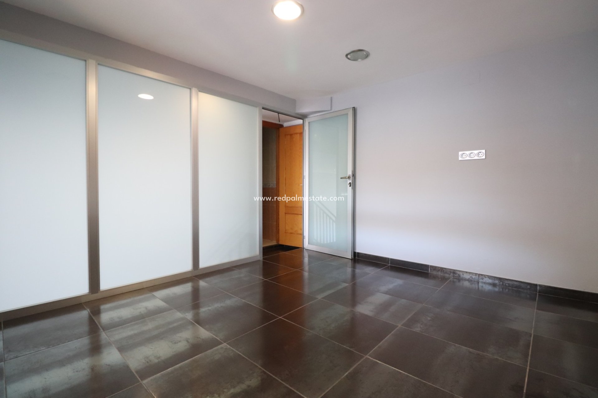 Revente - Entreprise -
Formentera del Segura - Formentera De Segura