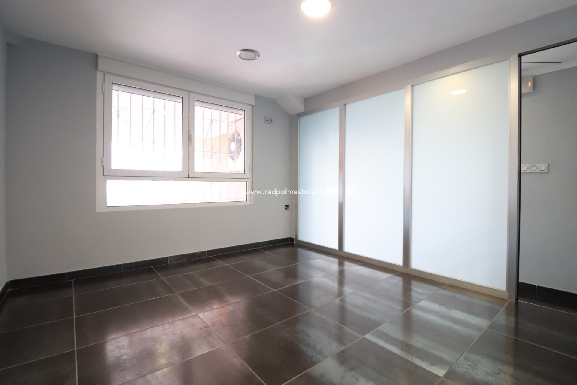 Revente - Entreprise -
Formentera del Segura - Formentera De Segura