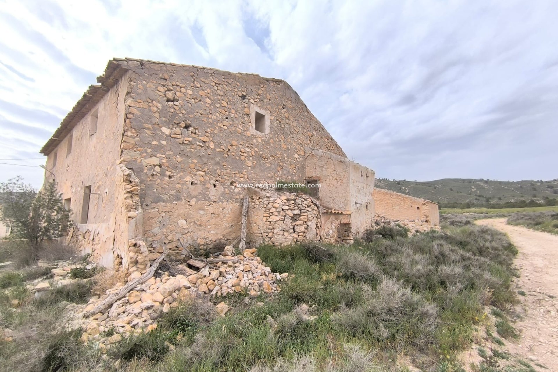 Revente - Entreprise -
Las Encebras - Inland