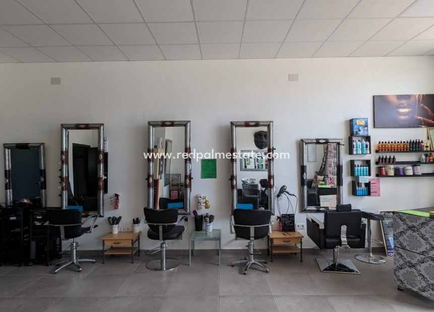 Revente - Entreprise -
Lo Crispin